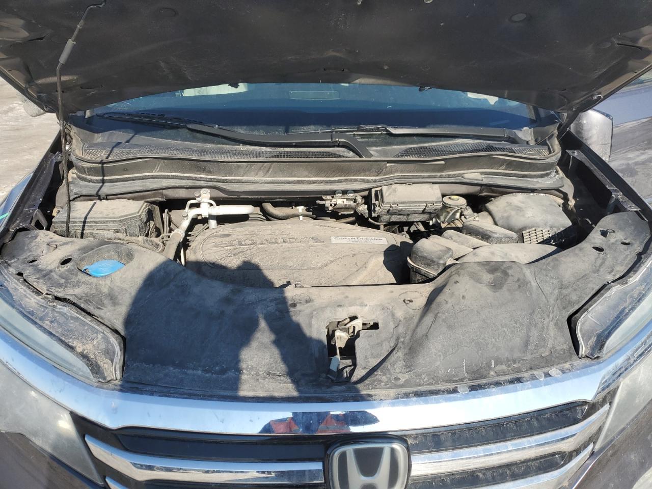 2016 Honda Pilot - Image 12