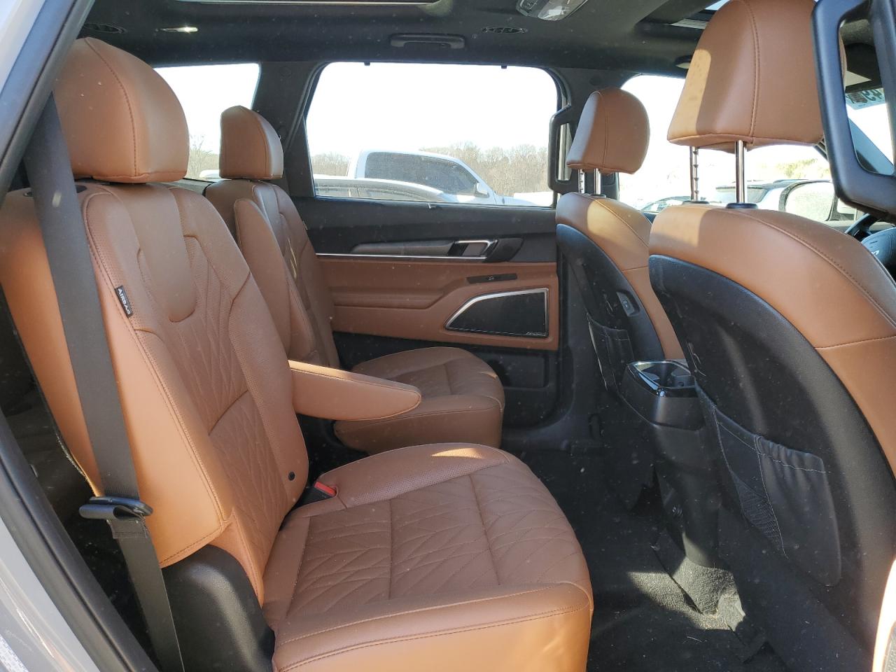 2023 Kia Telluride - Image 11