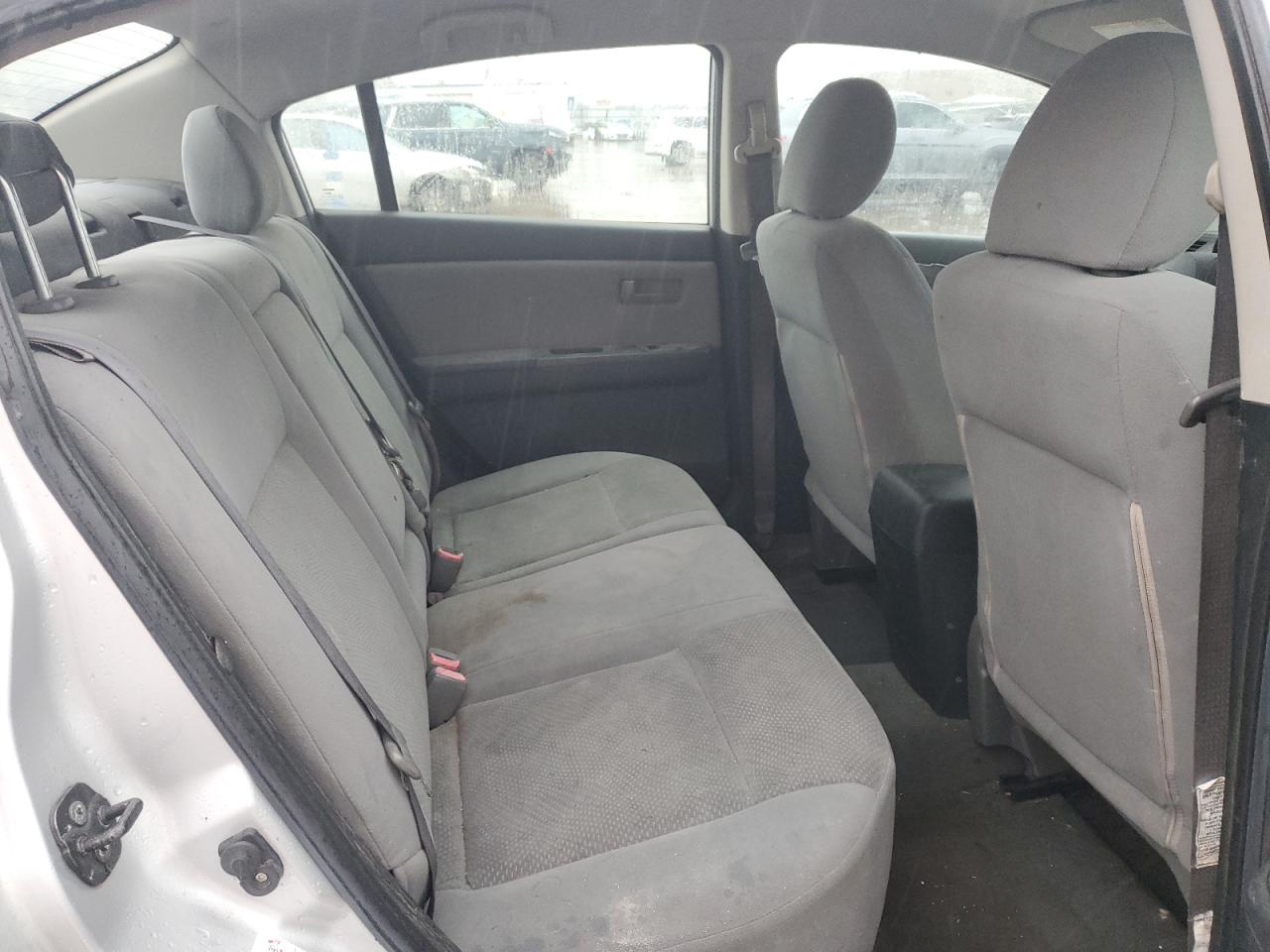 2010 Nissan Sentra - Image 10