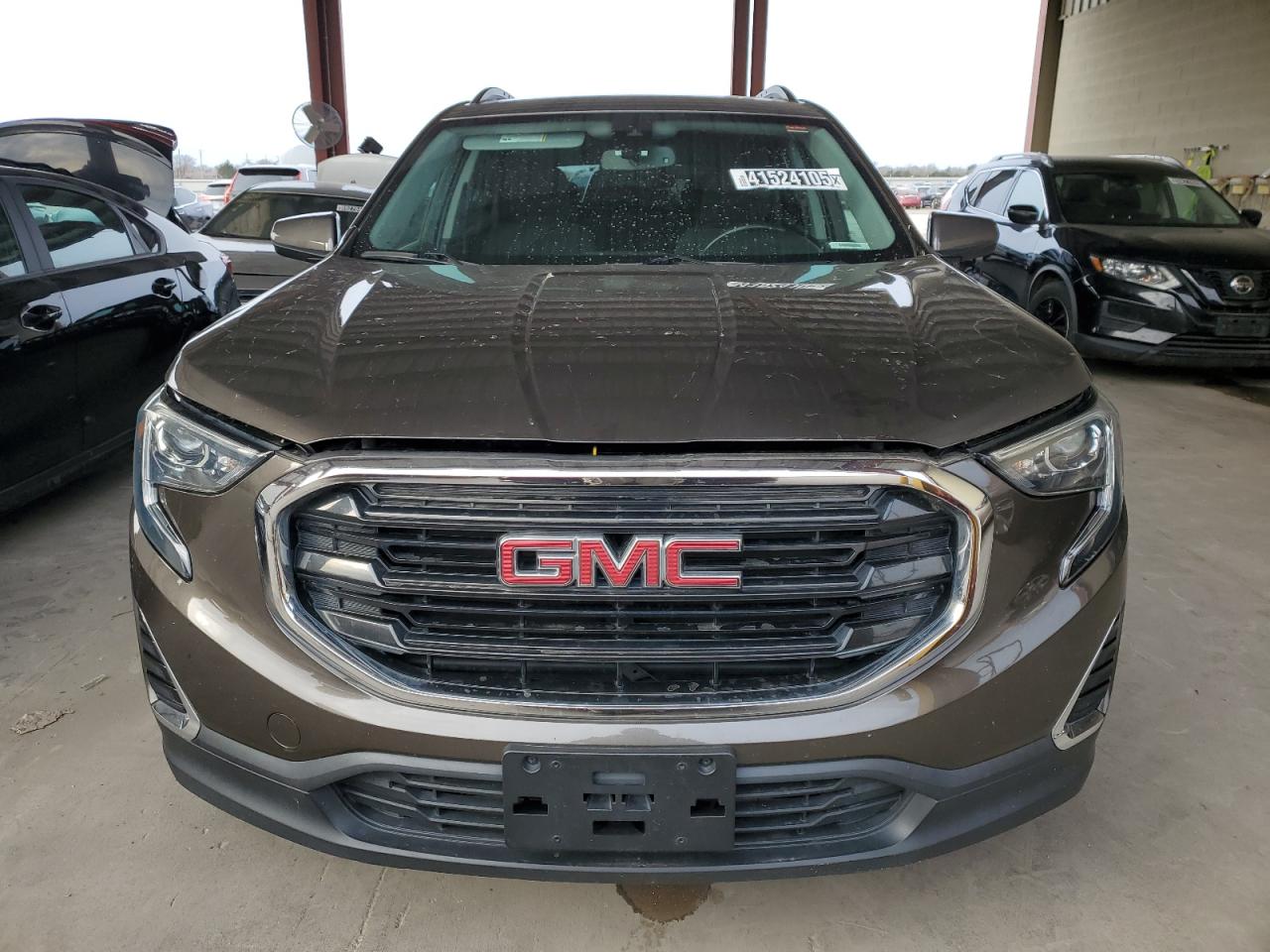 2020 GMC Terrain - Image 5