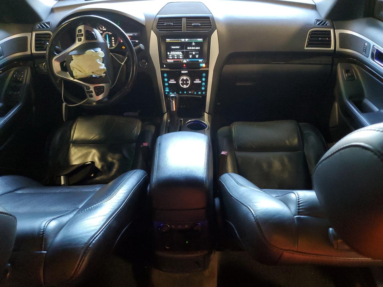 2013 Ford Explorer - Image 8
