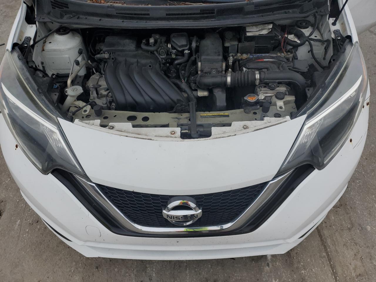 2017 Nissan Versa - Image 12