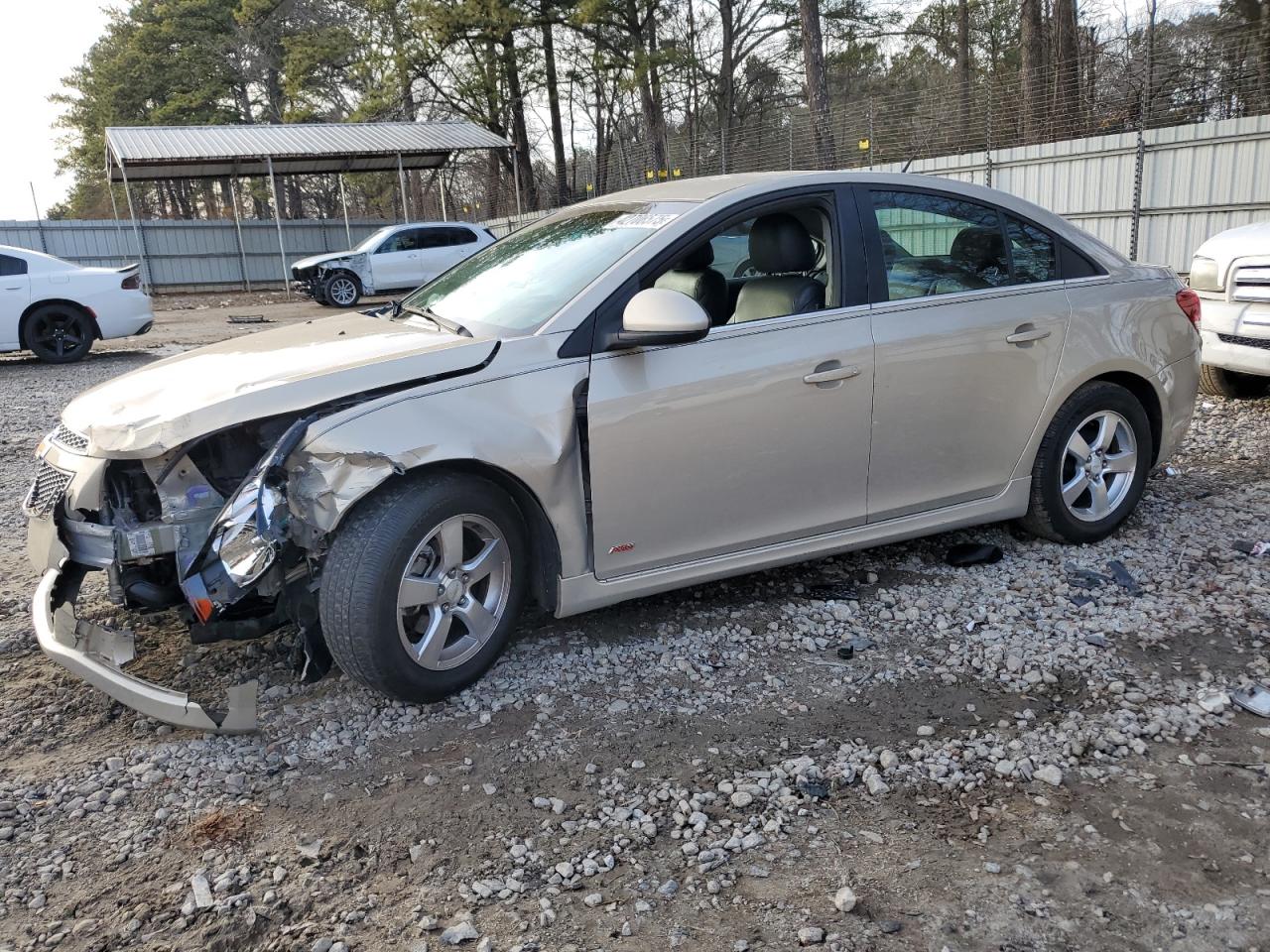 2011 Chevrolet Cruze - Image 1