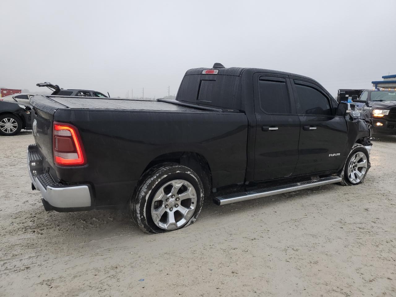 2019 RAM 1500 - Image 3