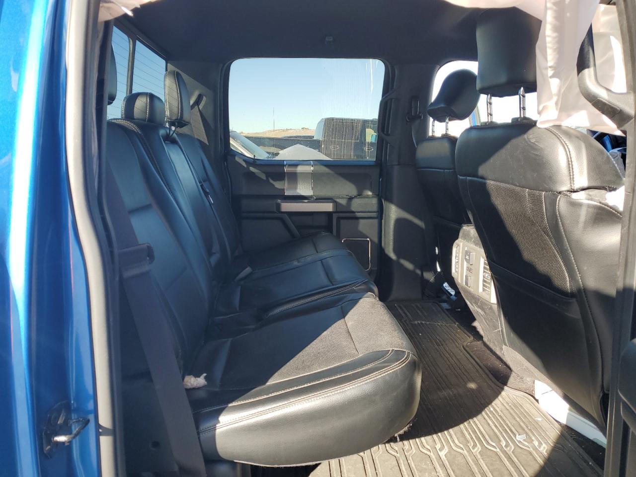 2015 Ford F-150 - Image 10