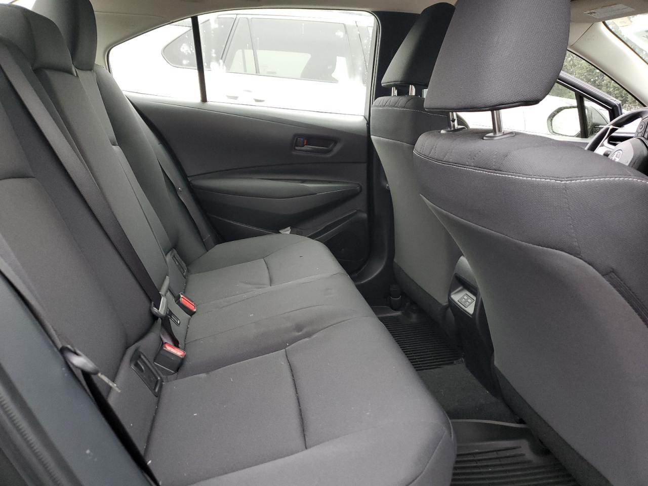 2024 Toyota Corolla Le VIN: JTDBCMFEXR3064102 Lot: 88495545