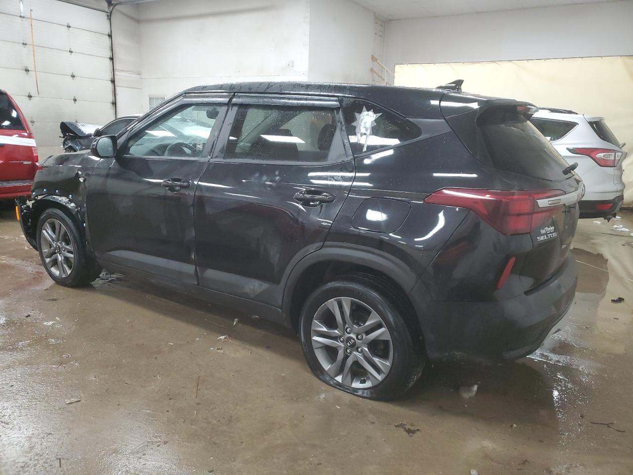 2021 Kia Seltos - Image 2