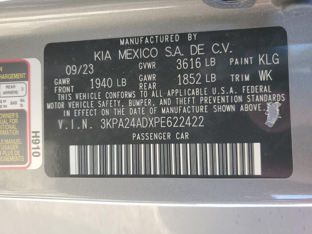 2023 Kia Rio - Image 13