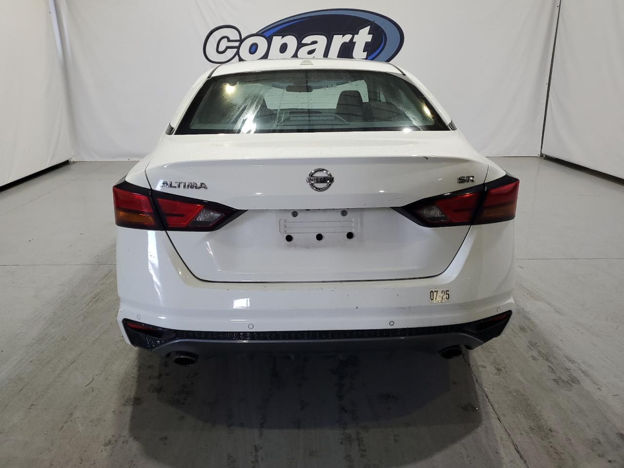 2021 Nissan Altima - Image 6