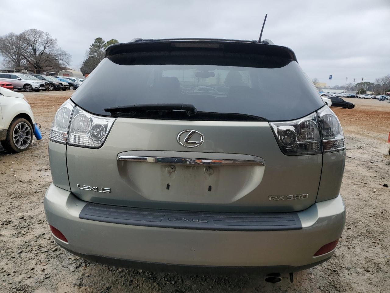 2004 Lexus RX - Image 6