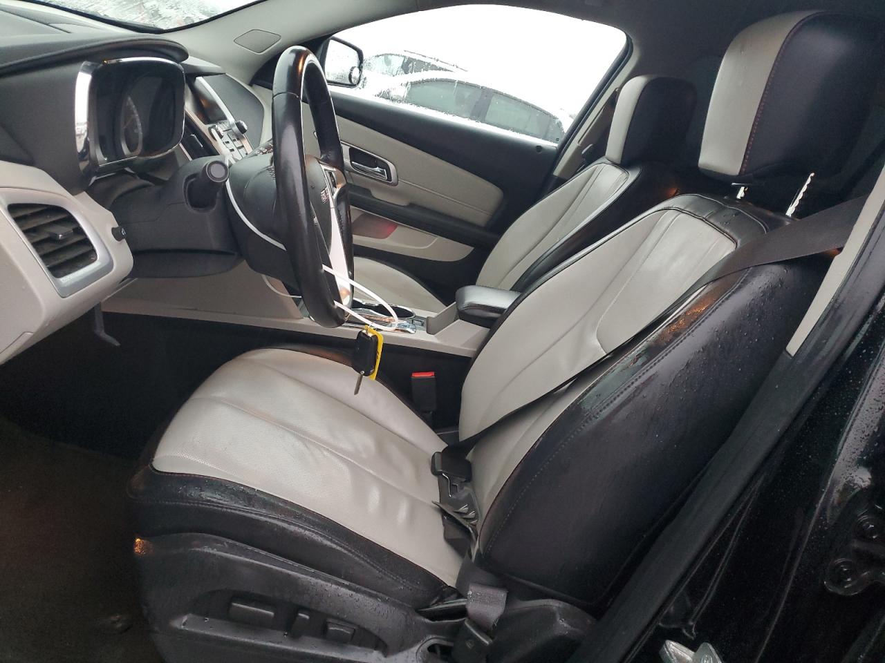 2017 GMC Terrain - Image 7