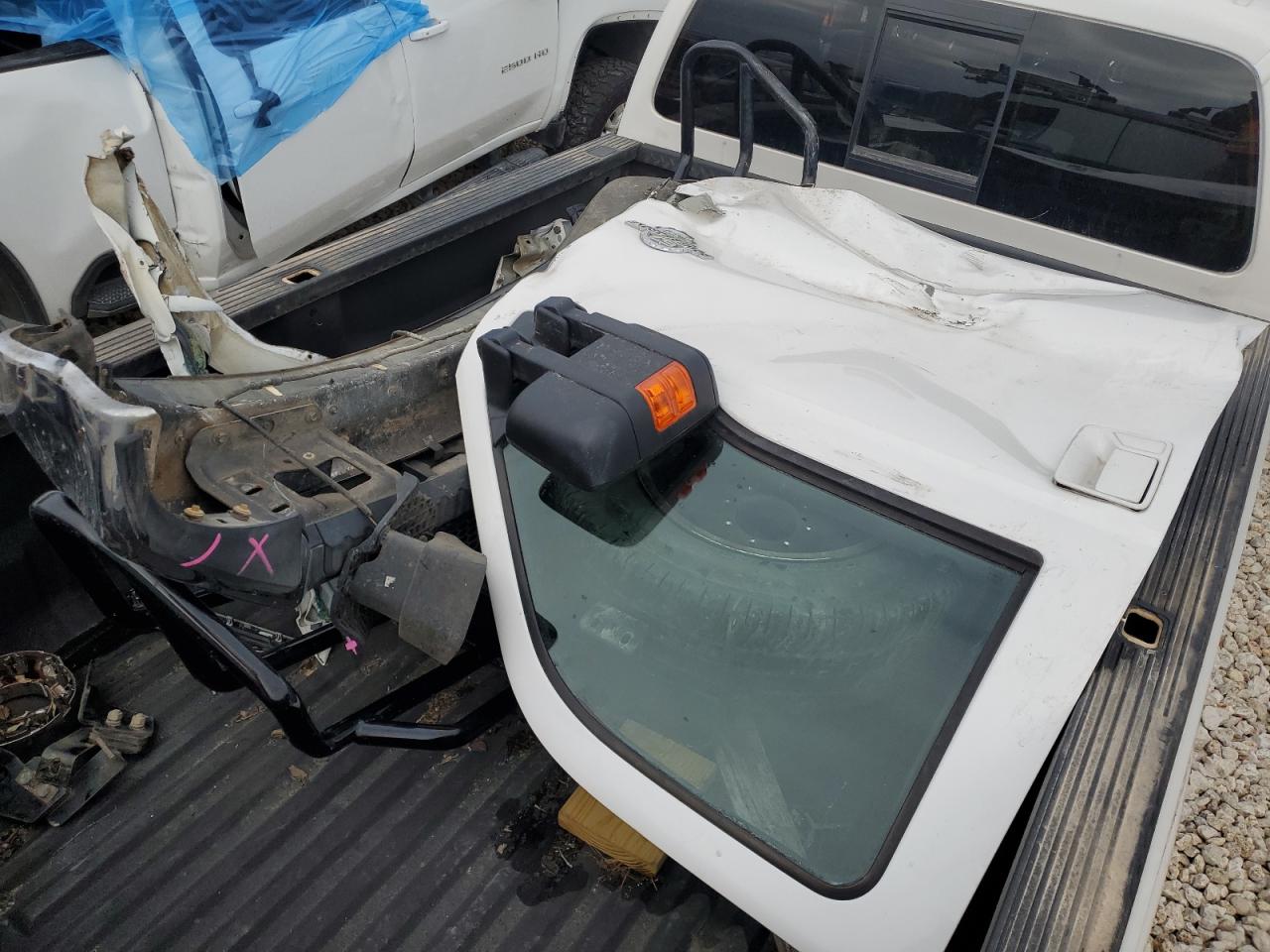 2015 Ford F350 - Image 12