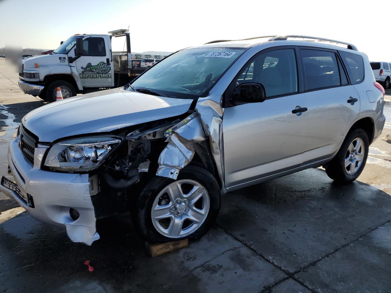 2006 Toyota RAV 4 - Image 1