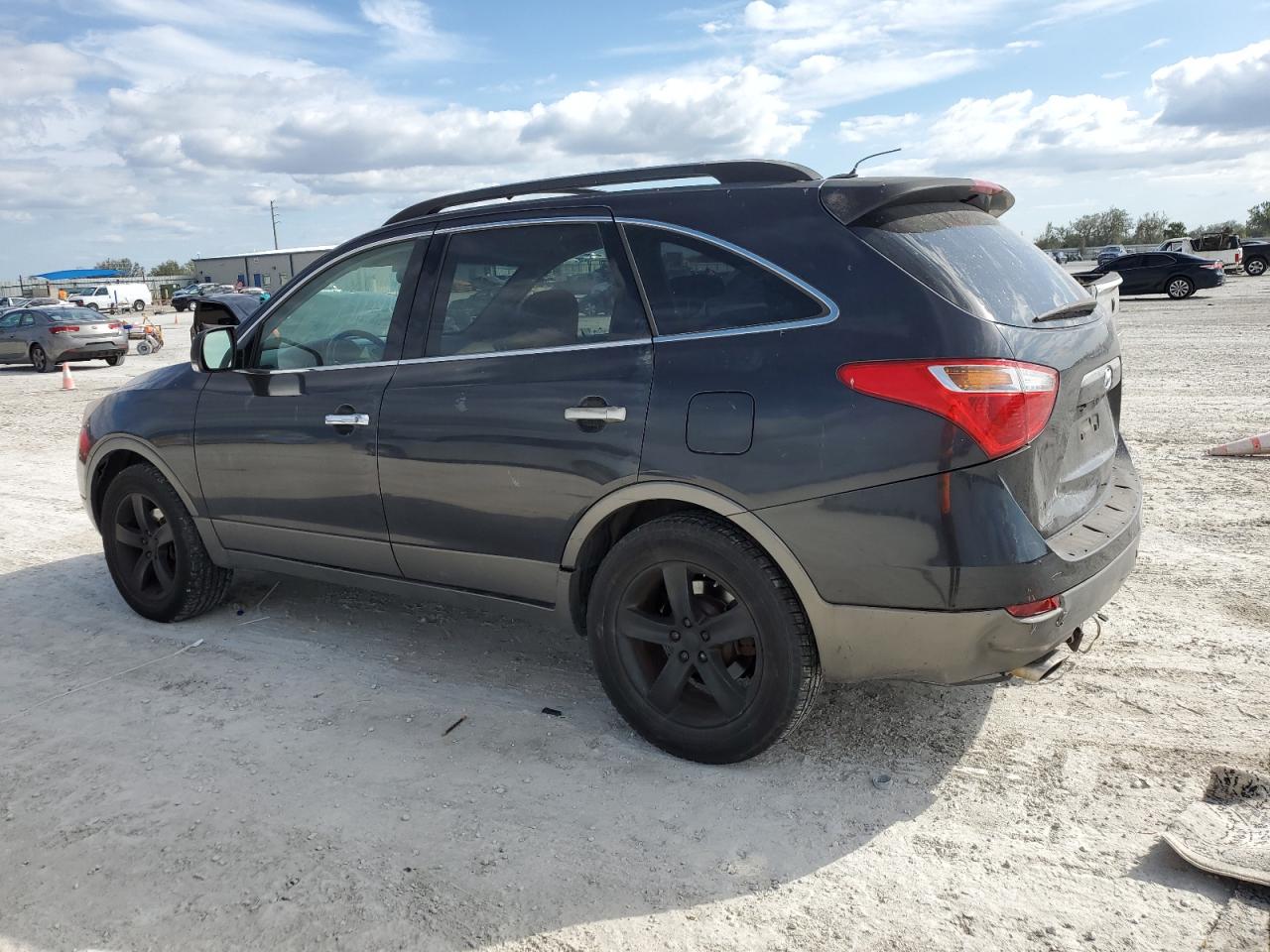 2007 Hyundai Veracruz - Image 2