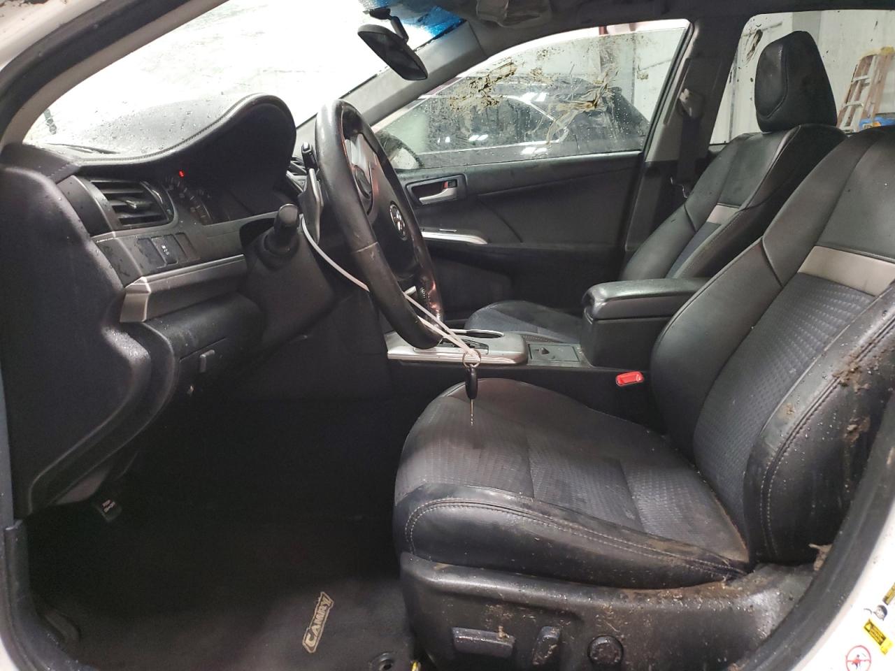 2014 Toyota Camry - Image 7