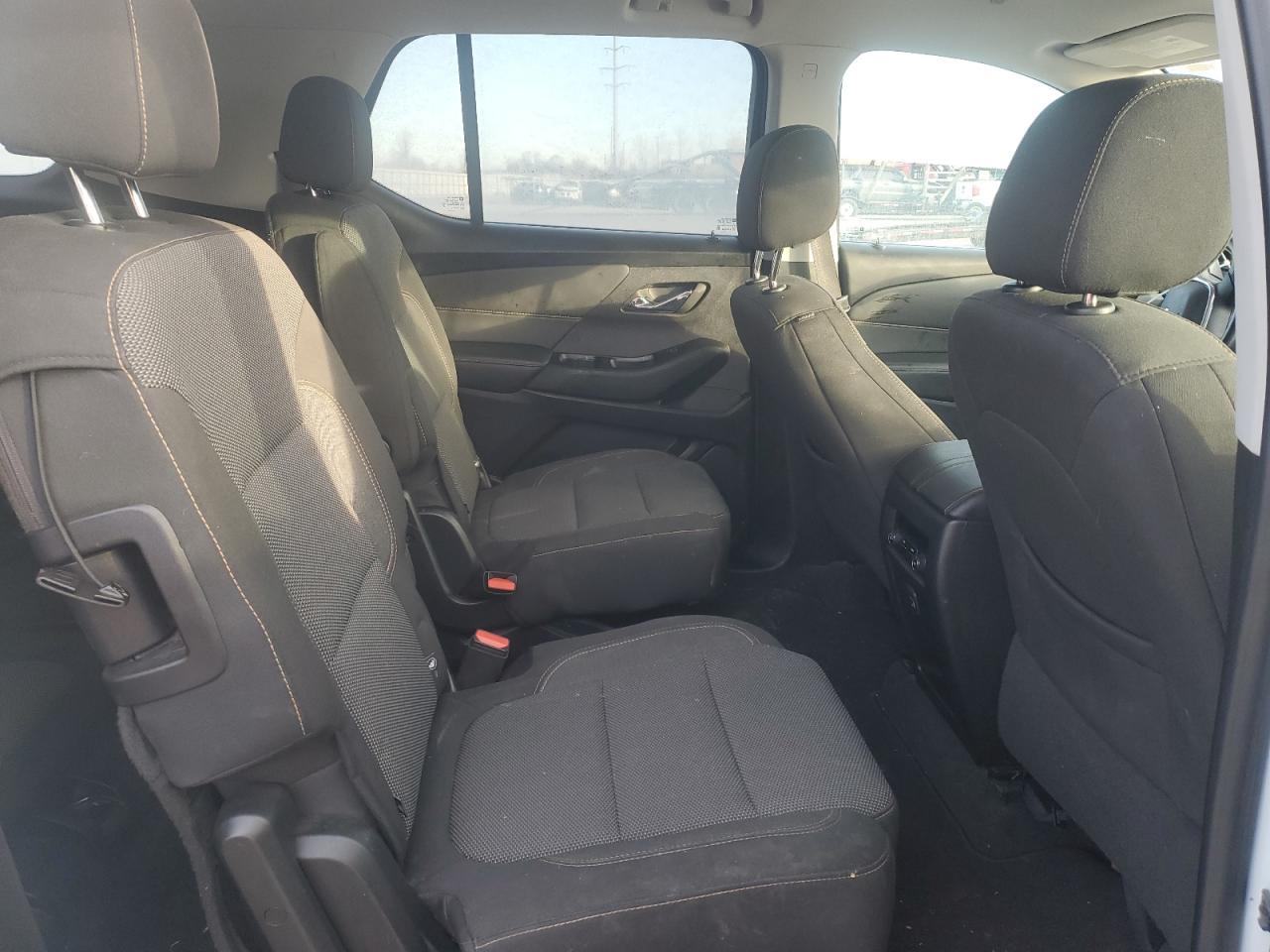 2020 Chevrolet Traverse - Image 11