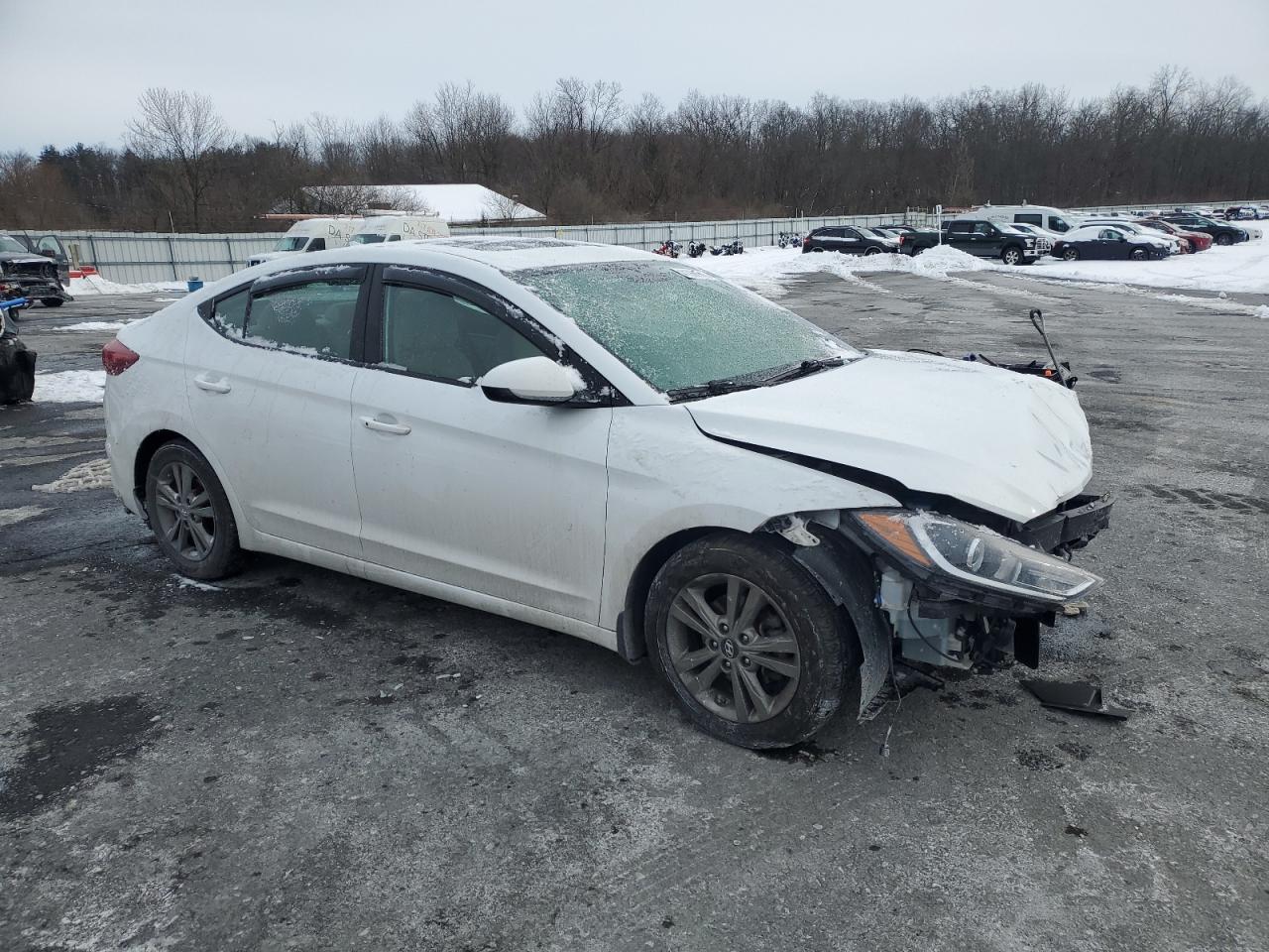 2018 Hyundai Elantra - Image 4