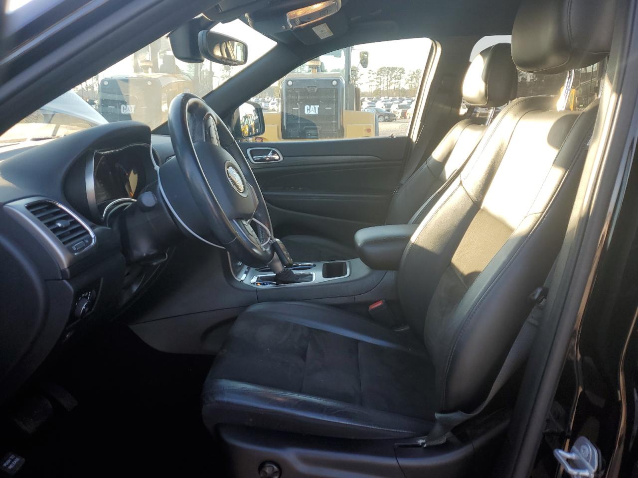 2020 Jeep Grand Cherokee - Image 7