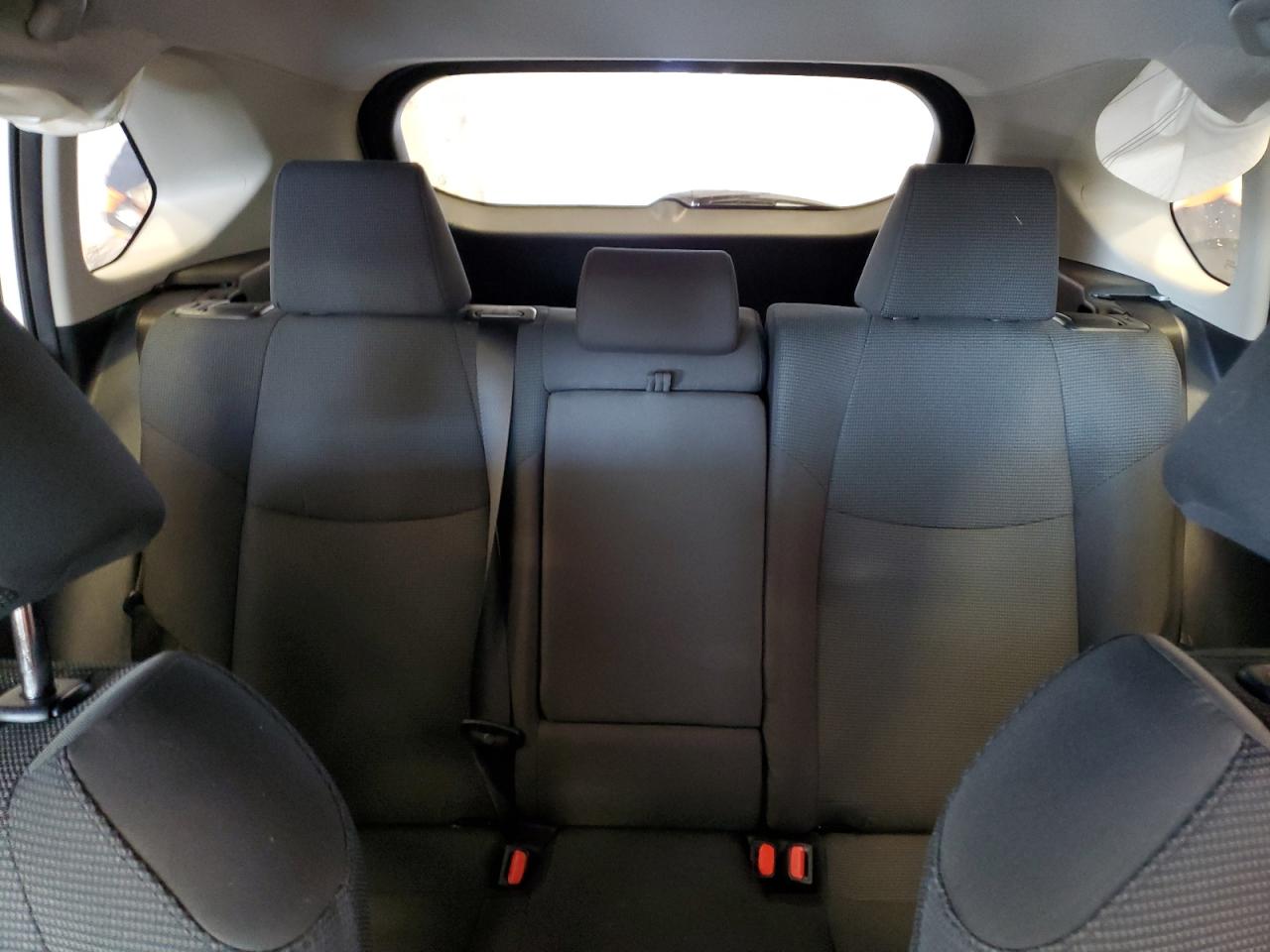 2024 Toyota RAV 4 - Image 10