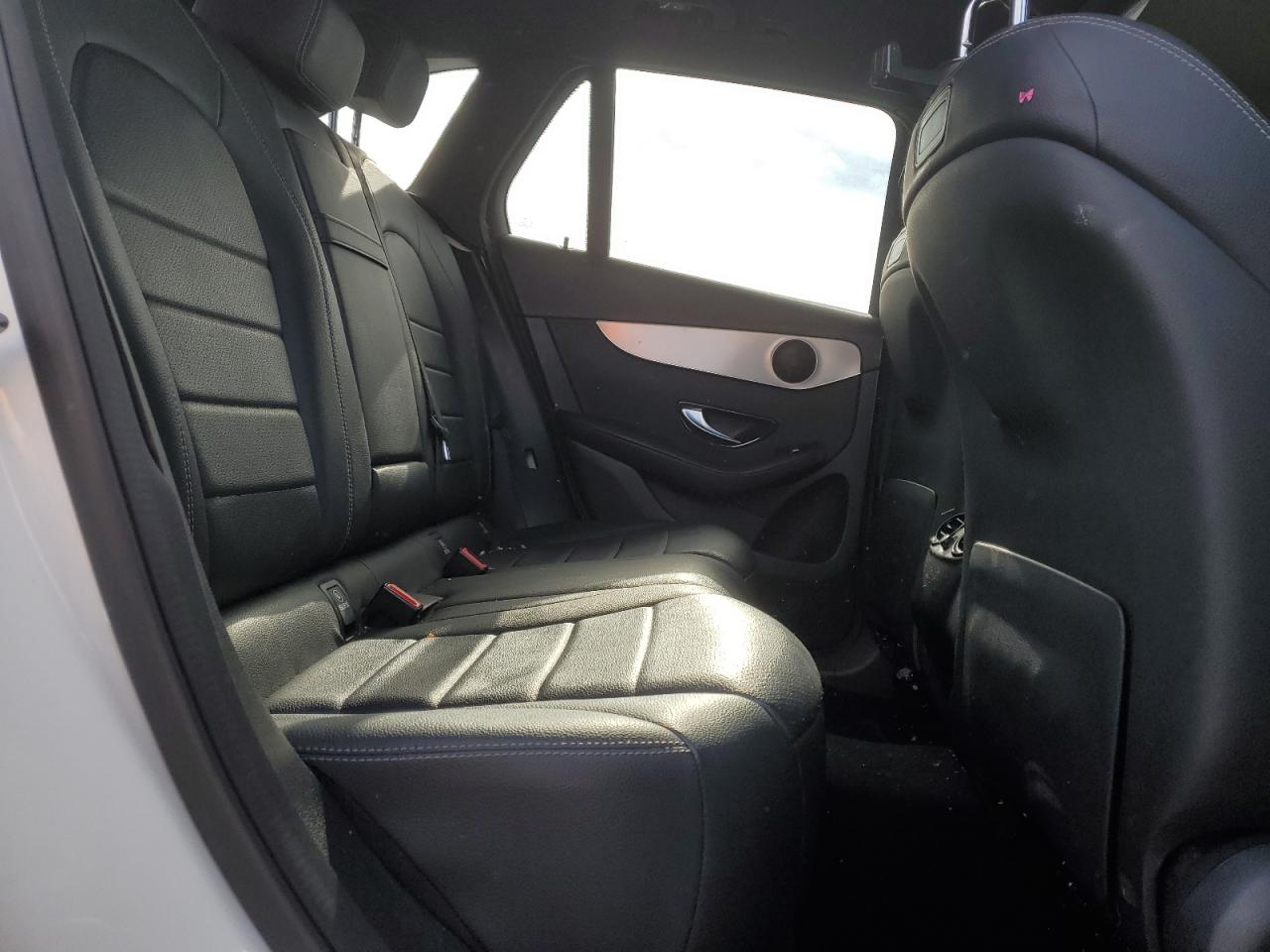 2019 Mercedes-Benz GLC - Image 11