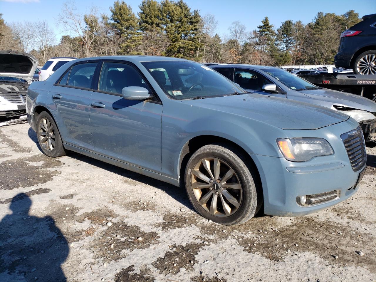 VIN 2C3CCAGG2EH257990 2014 CHRYSLER 300 no.4