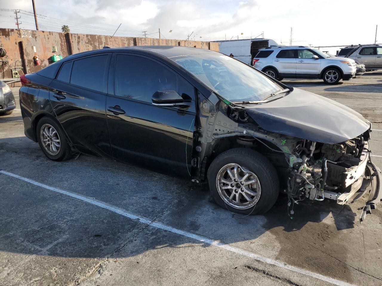 2020 Toyota Prius - Image 4
