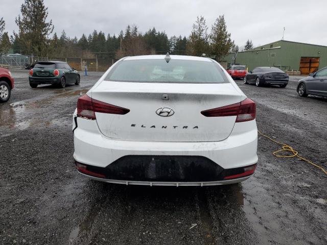  HYUNDAI ELANTRA 2019 Белы