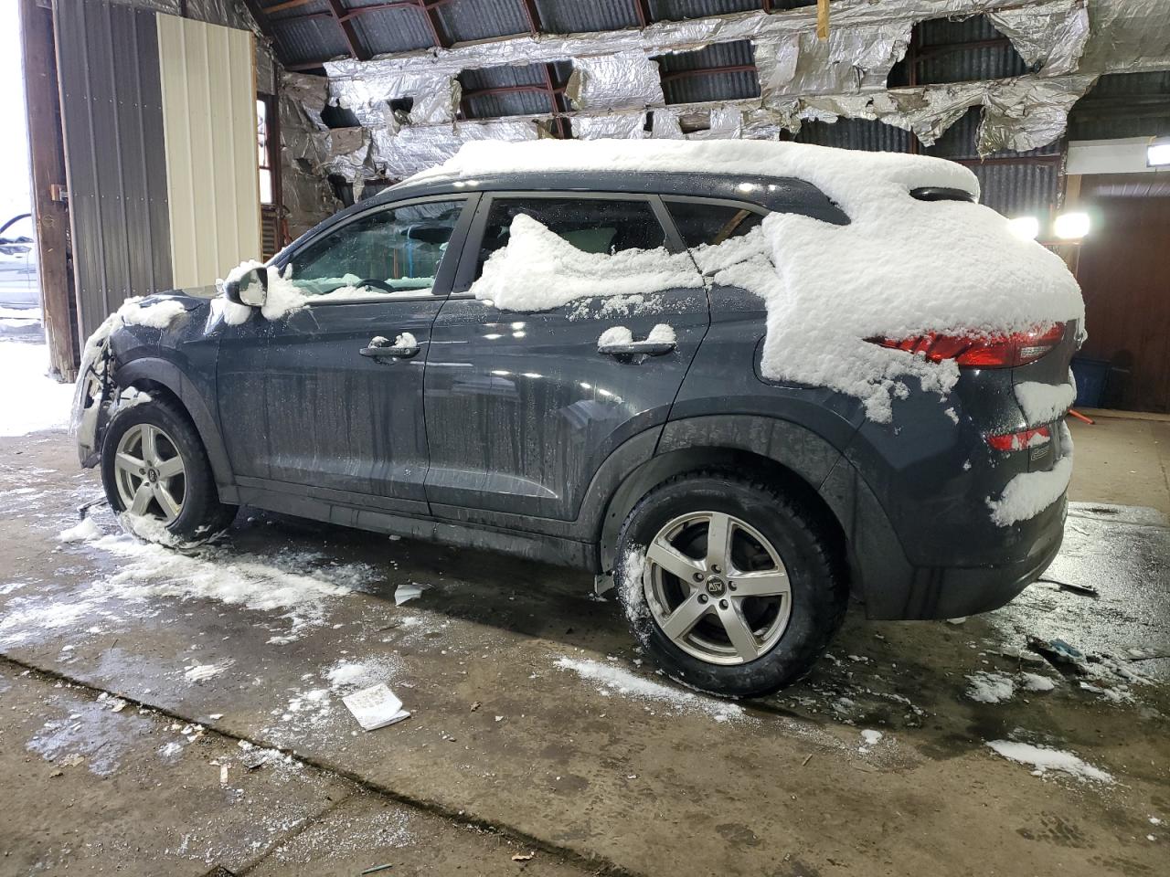 2021 Hyundai Tucson - Image 2