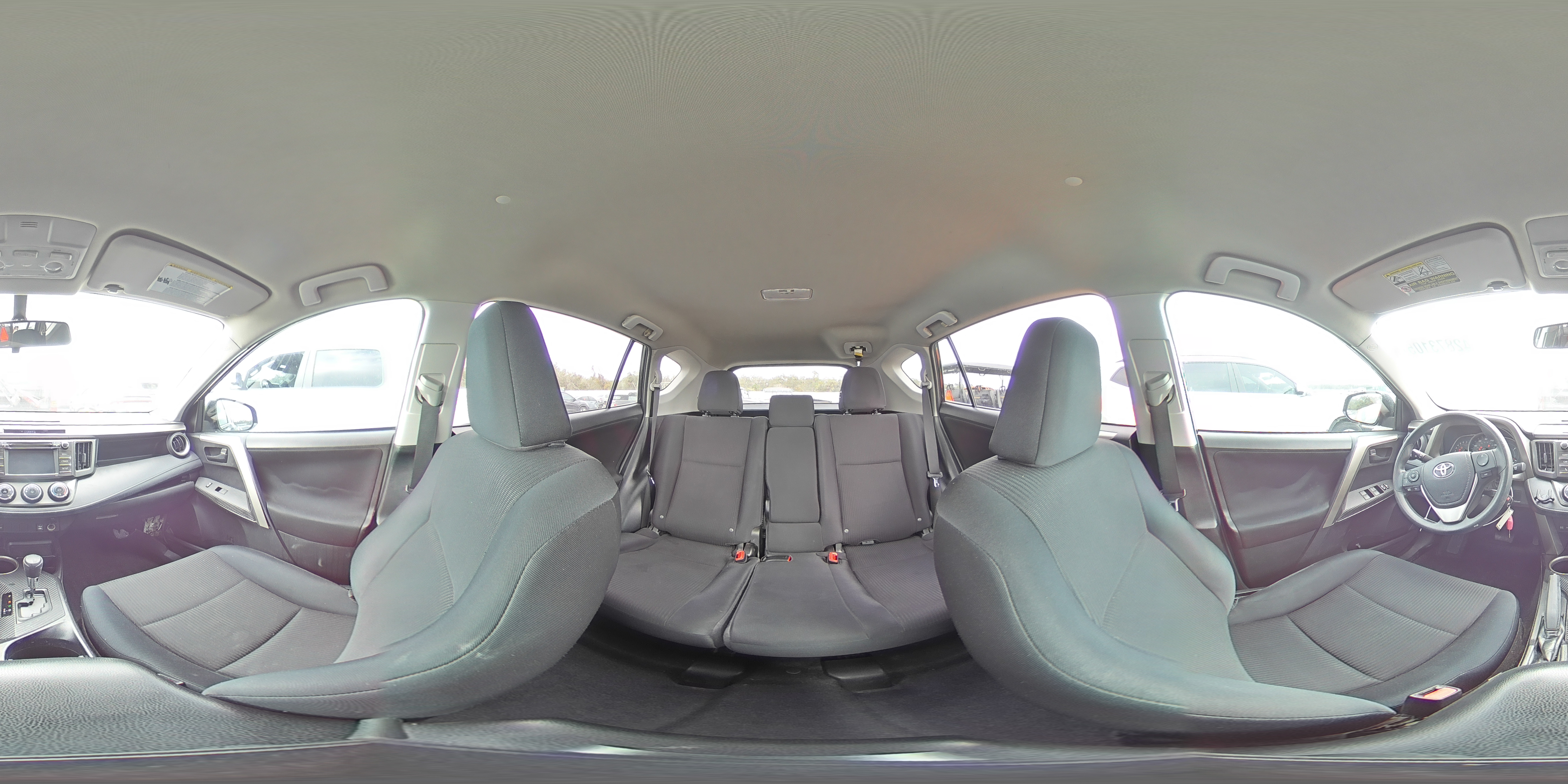 2015 Toyota RAV 4 - Image 14