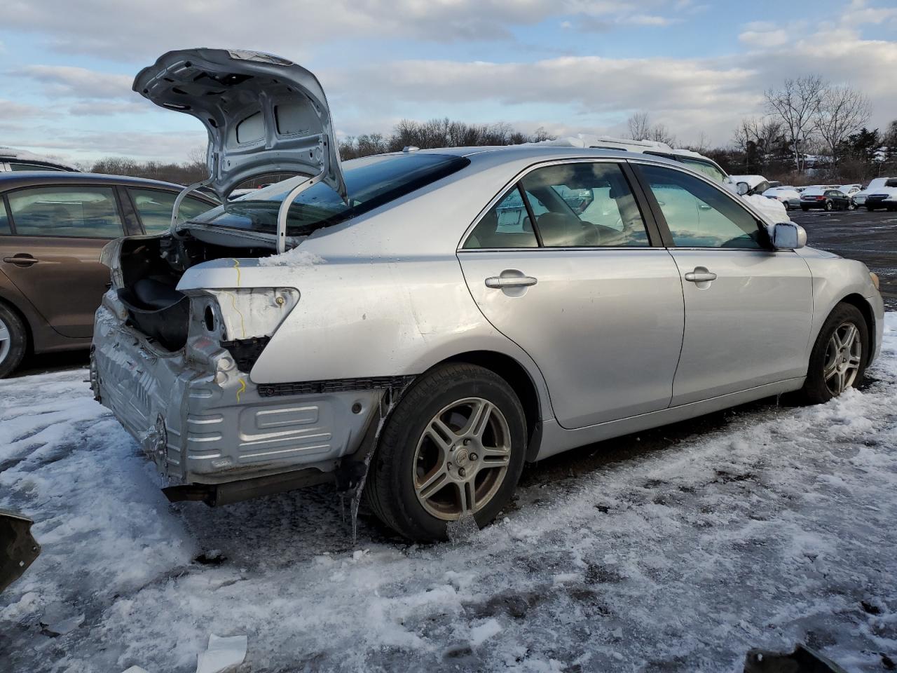 2011 Toyota Camry - Image 3