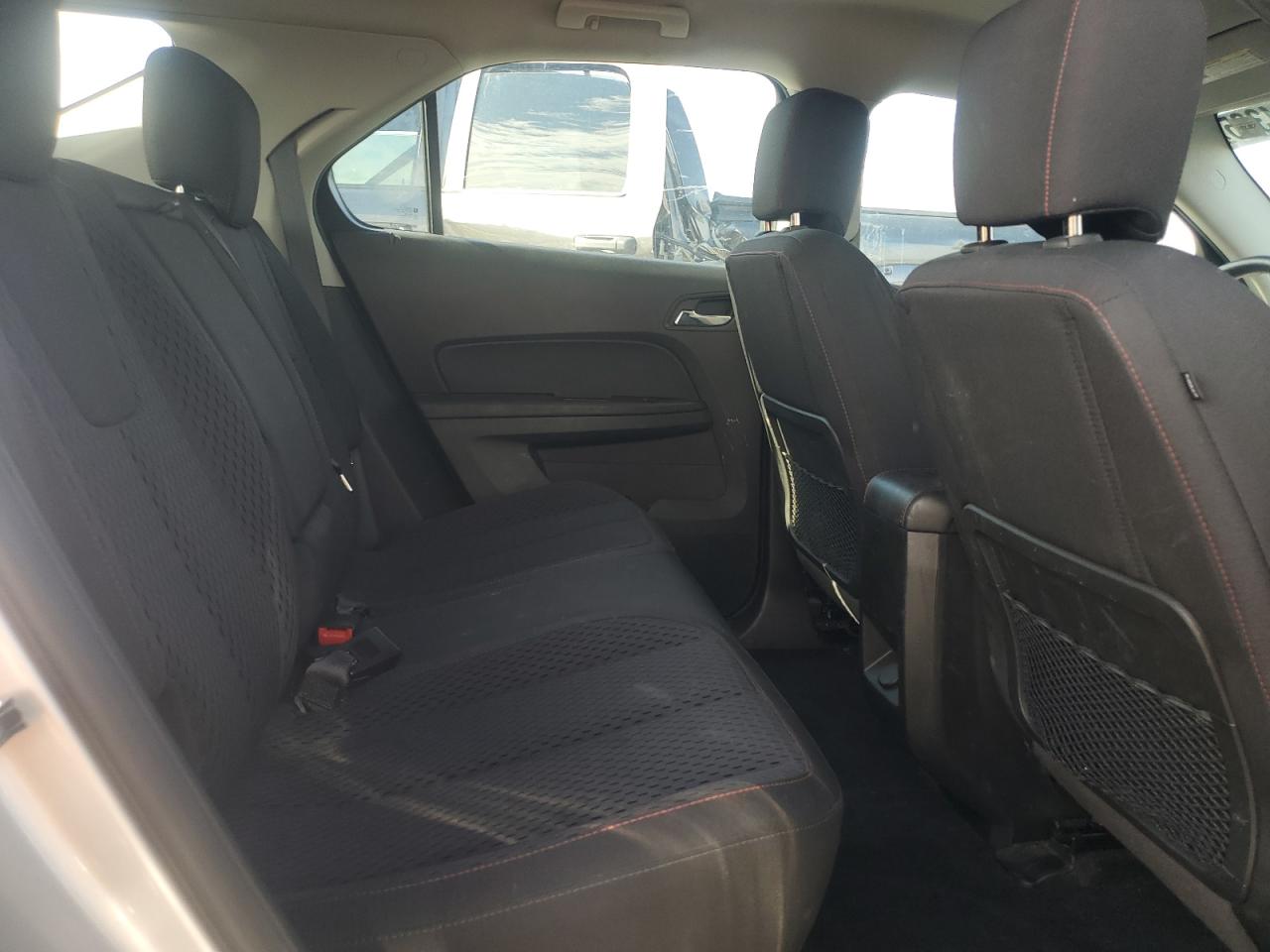 2015 Chevrolet Equinox - Image 11