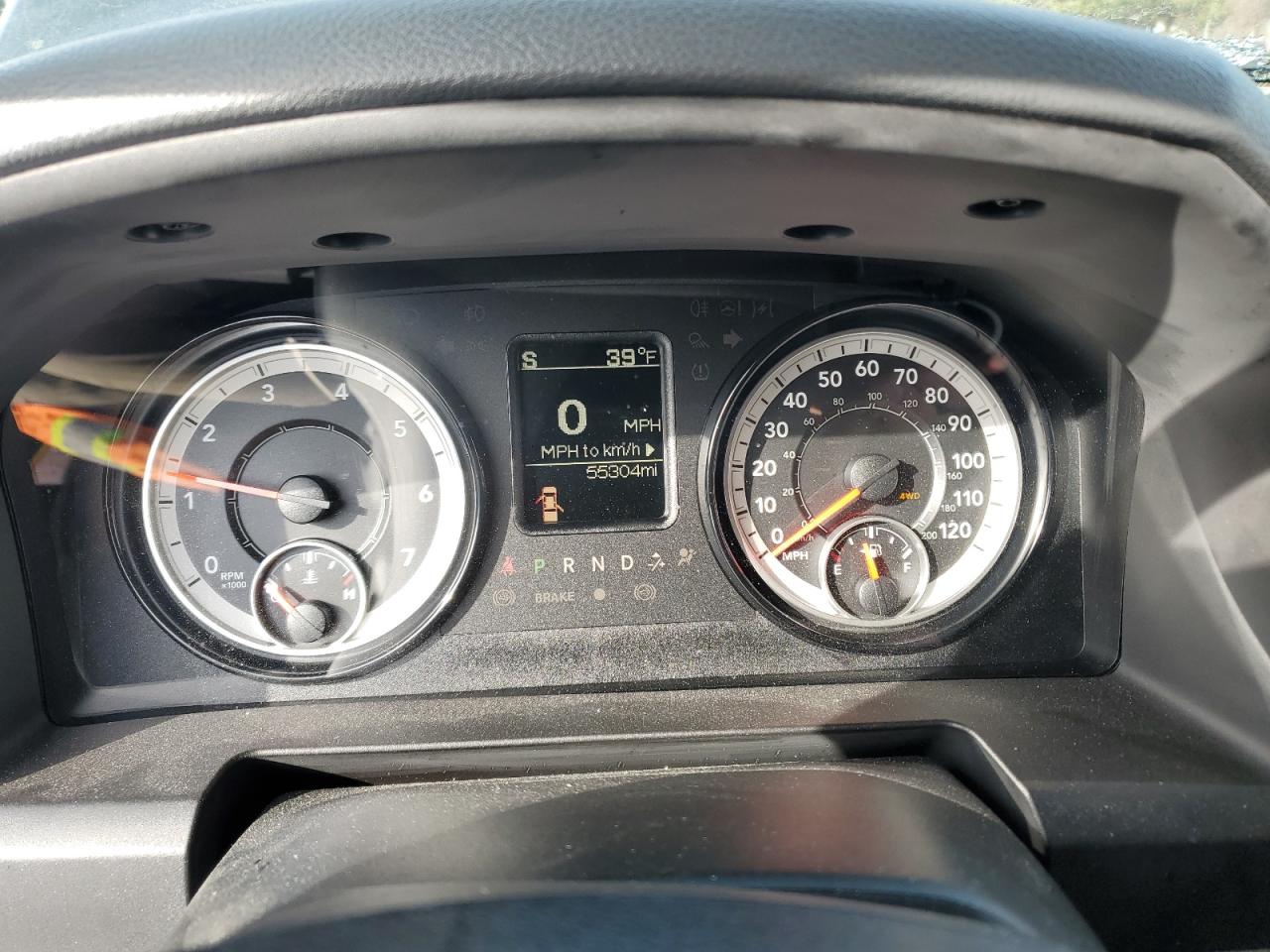 2018 RAM 1500 - Image 9