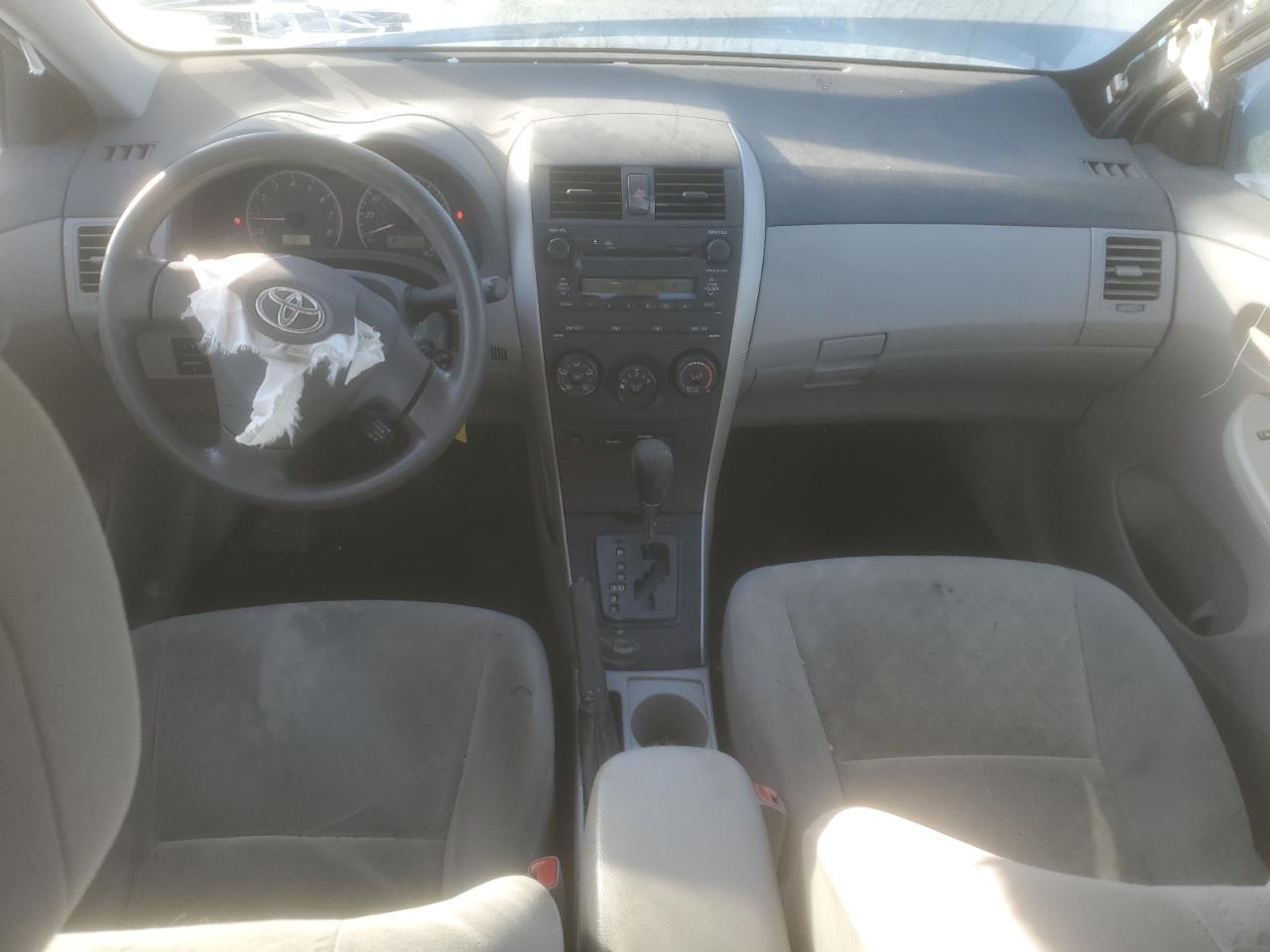 2009 Toyota Corolla - Image 8