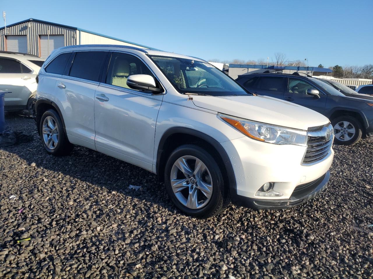 2016 Toyota Highlander - Image 4