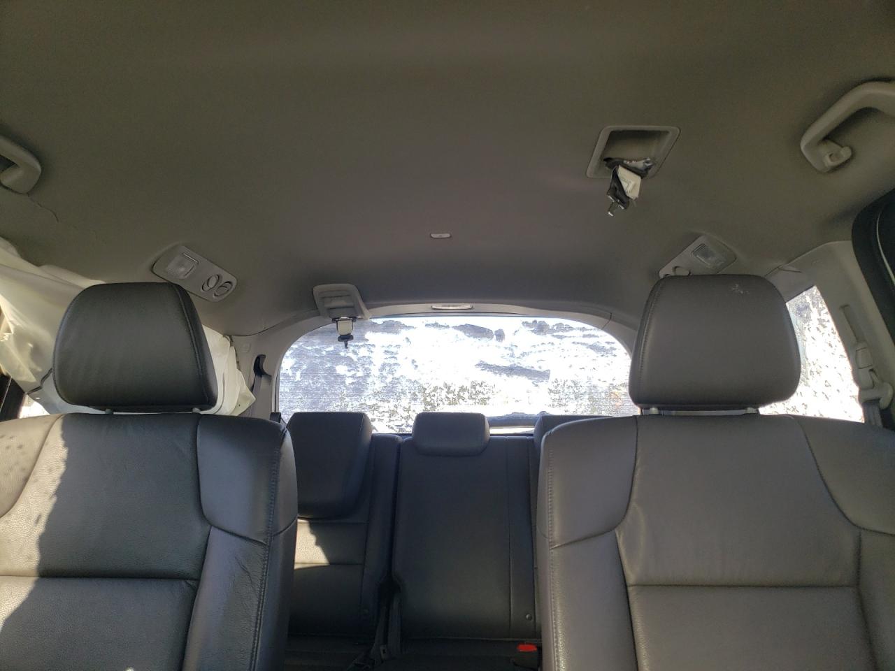 2016 Honda Odyssey - Image 10