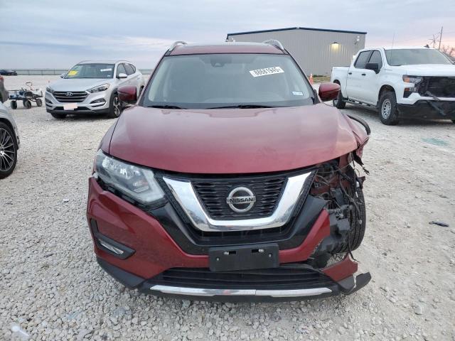  NISSAN ROGUE 2019 Красный