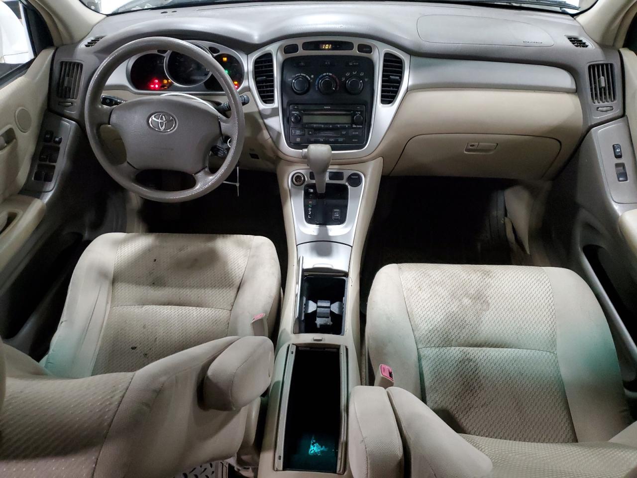 2004 Toyota Highlander - Image 8
