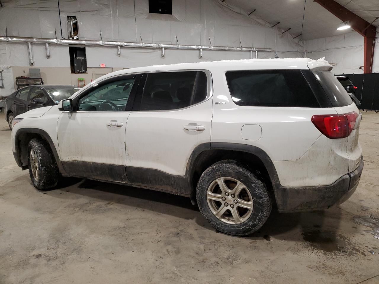 2019 GMC Acadia - Image 2