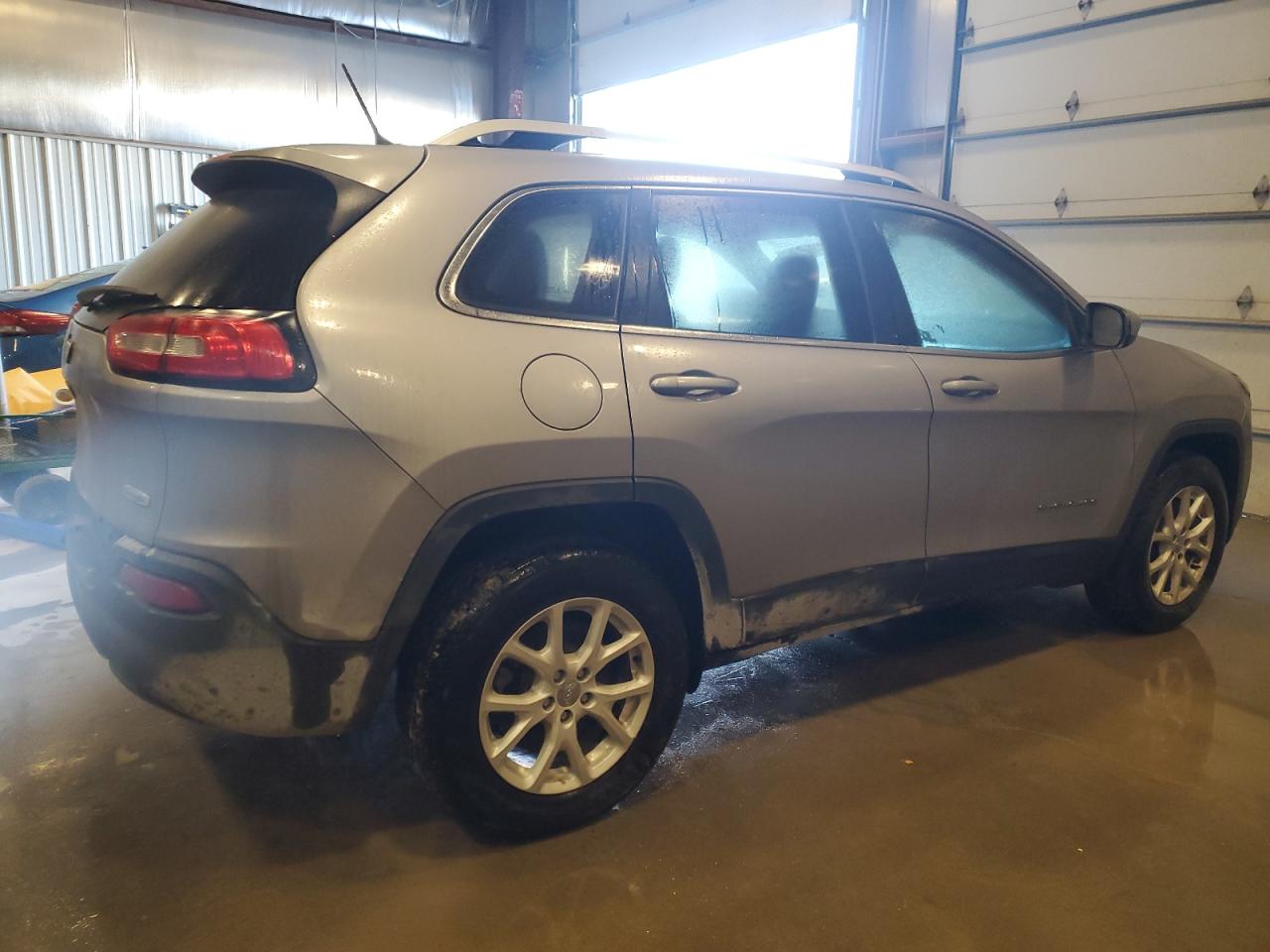 2018 Jeep Grand Cherokee - Image 3