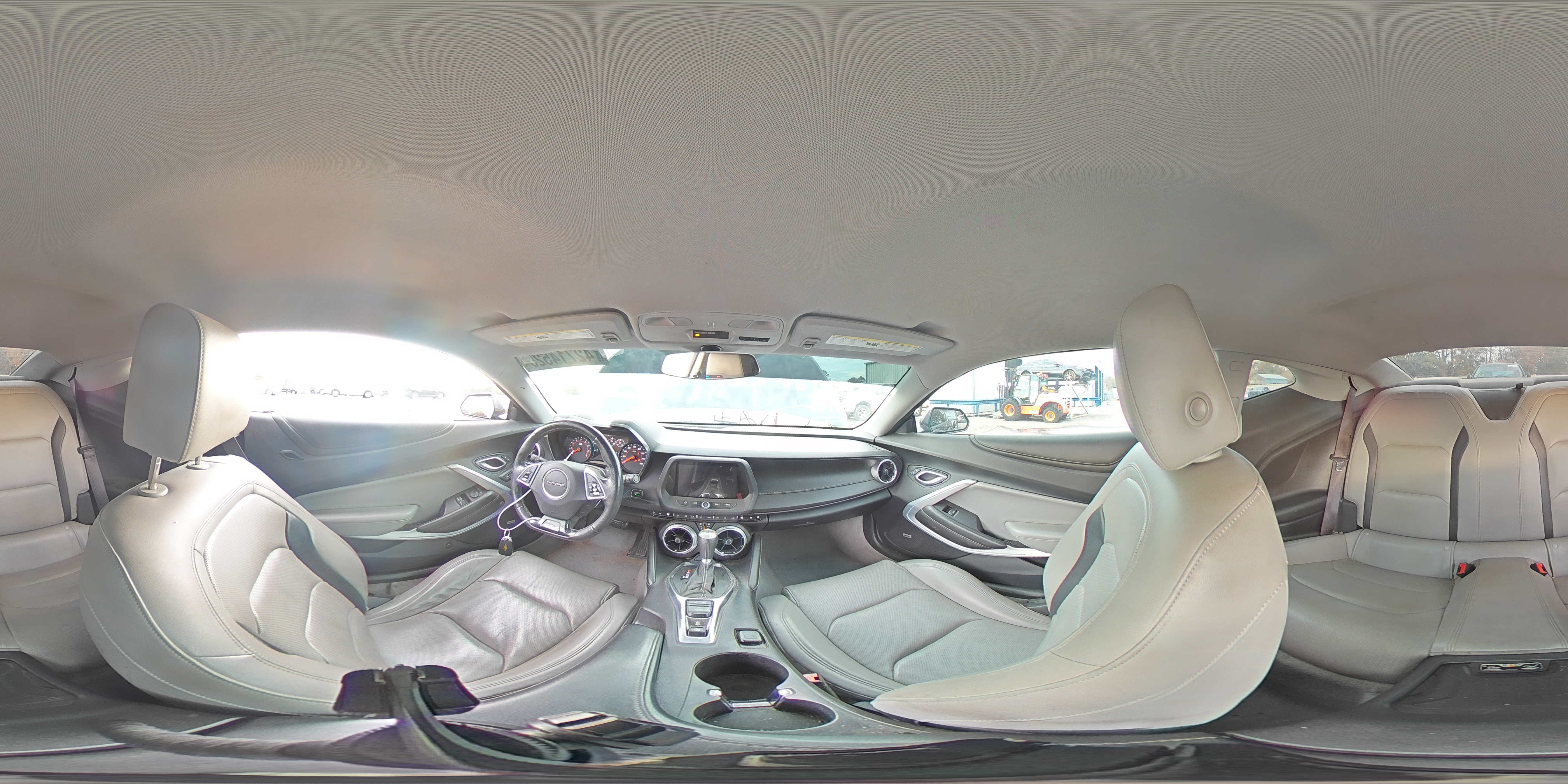 2016 Chevrolet Camaro - Image 14