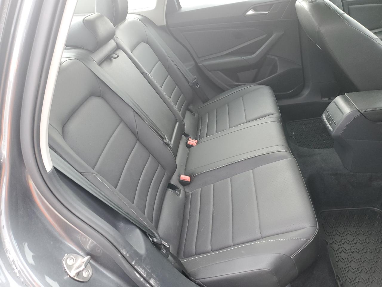 2021 Volkswagen Jetta - Image 10