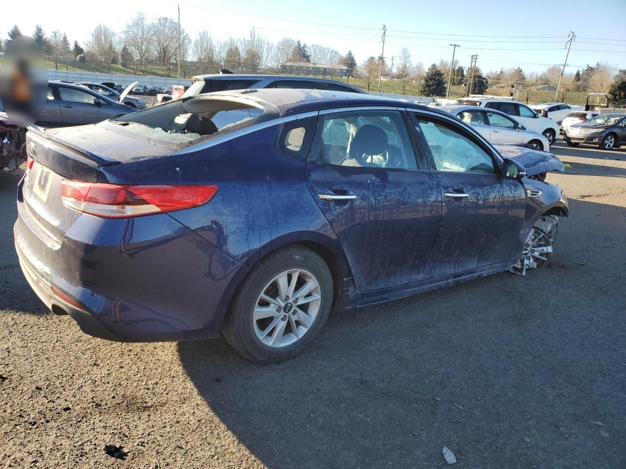 2018 Kia Optima - Image 3