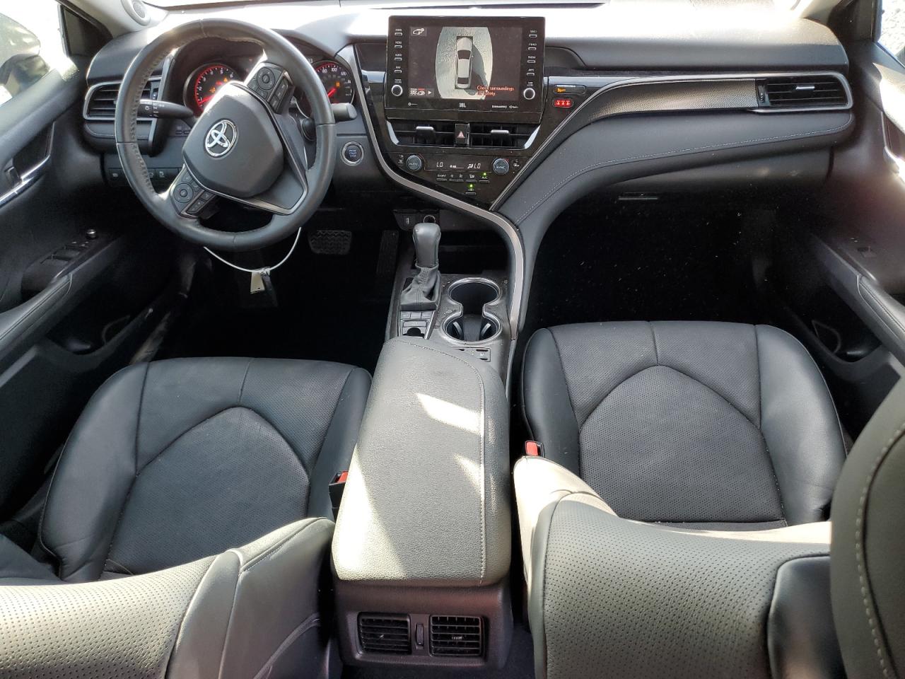 2021 Toyota Camry - Image 8