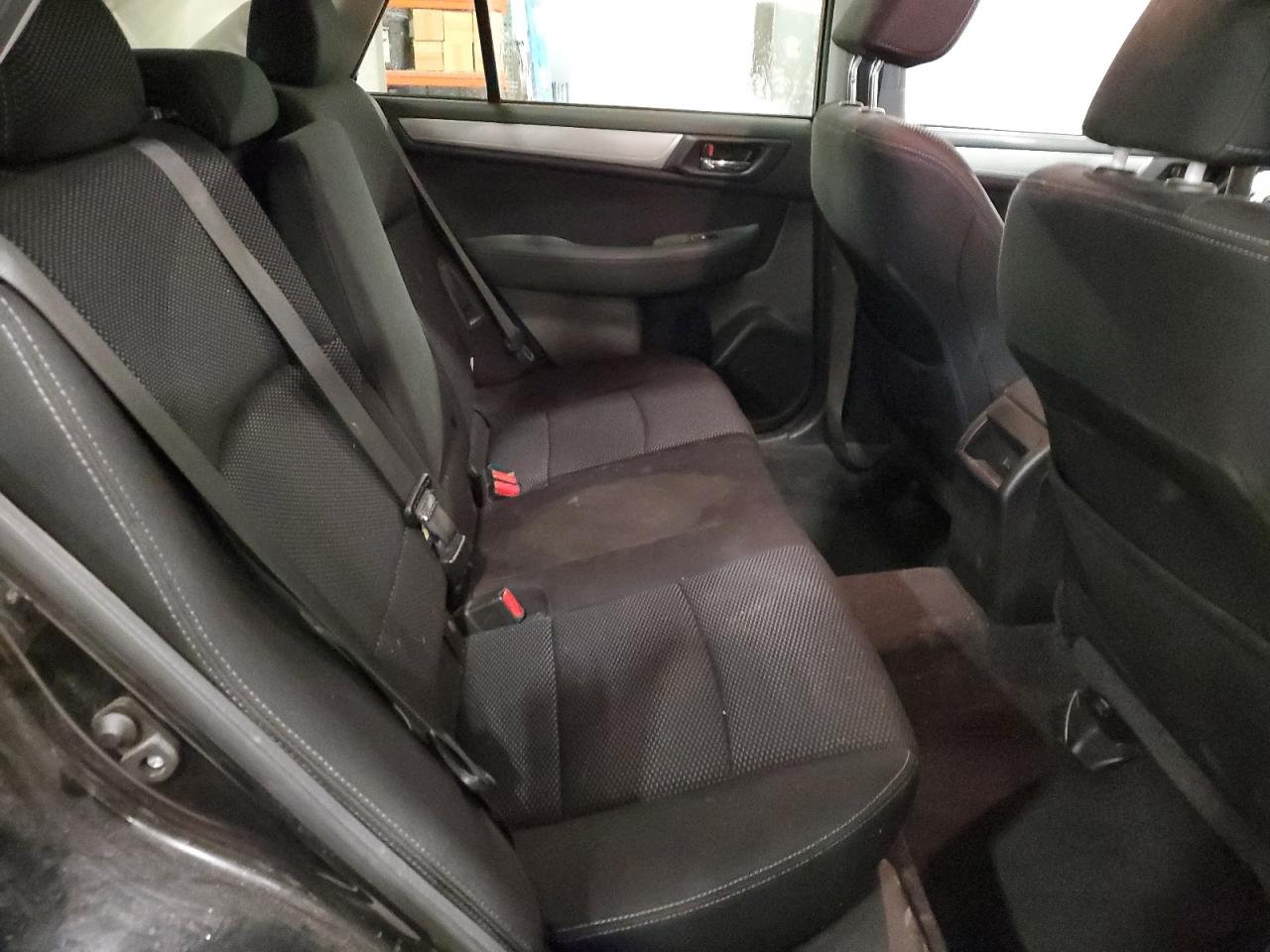 2015 Subaru Outback - Image 12