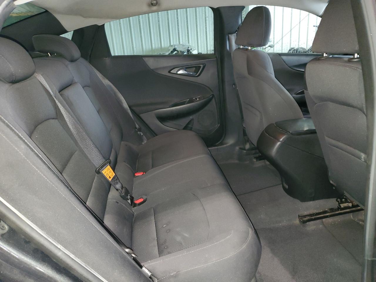 2017 Chevrolet Malibu - Image 11