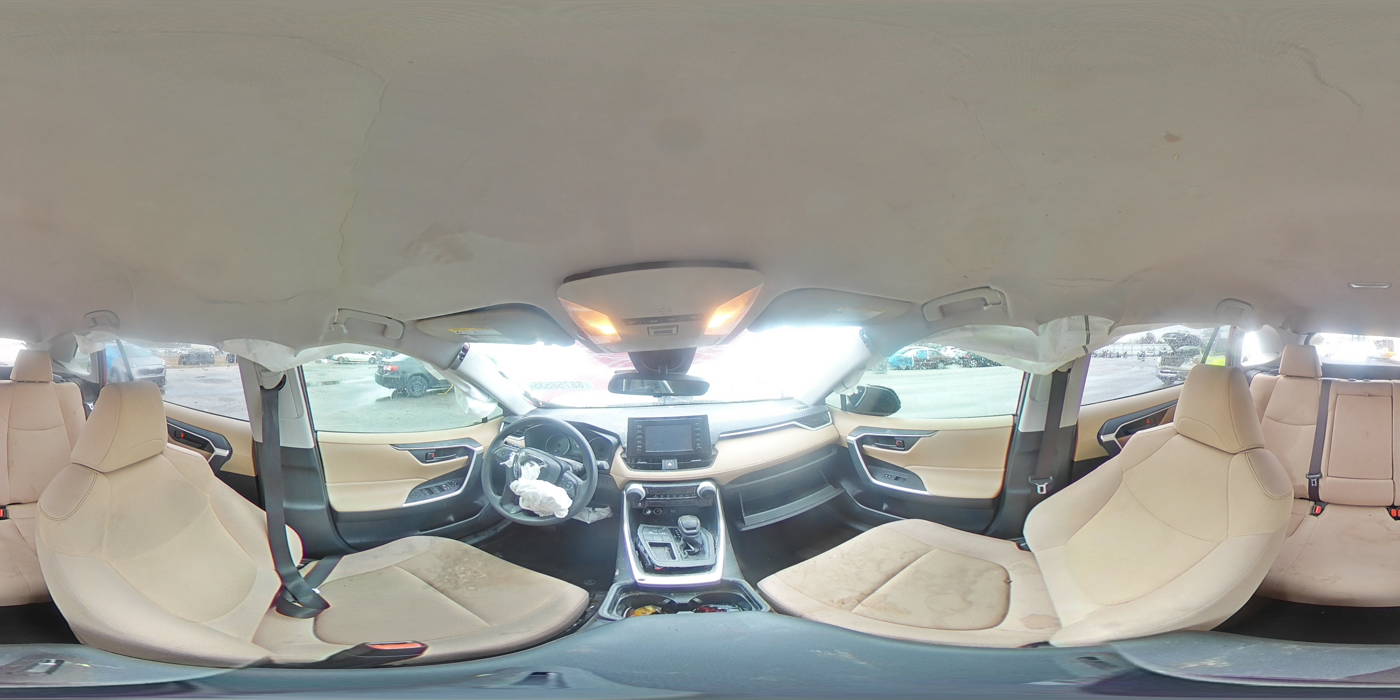 2019 Toyota RAV 4 - Image 13