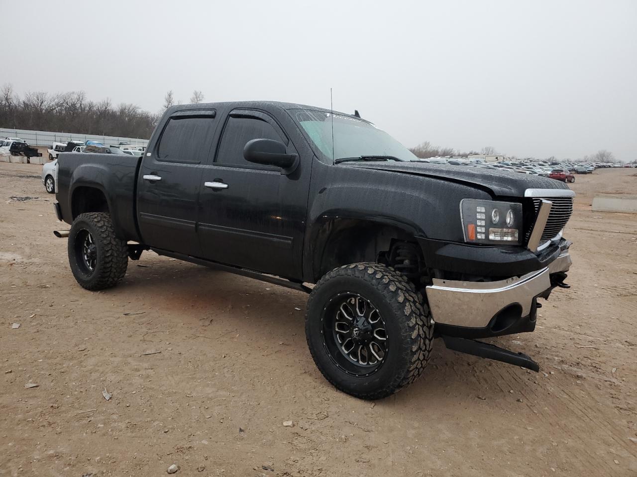 2007 GMC Sierra - Image 4
