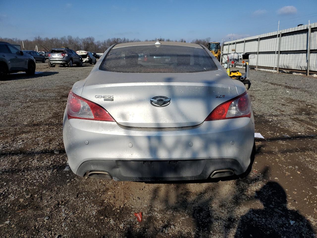 2010 Hyundai Genesis - Image 6