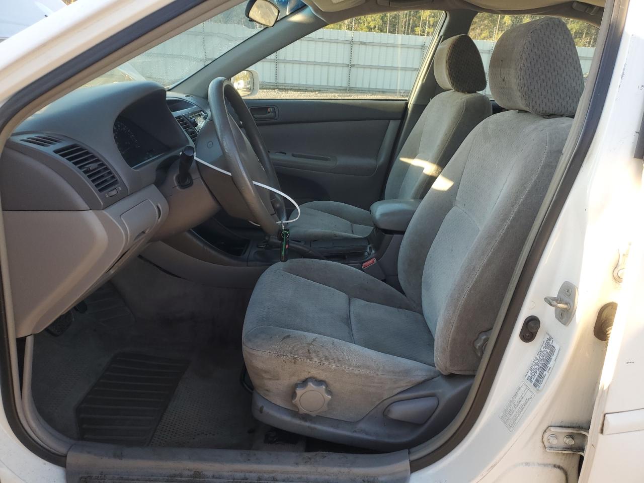 2003 Toyota Camry - Image 7