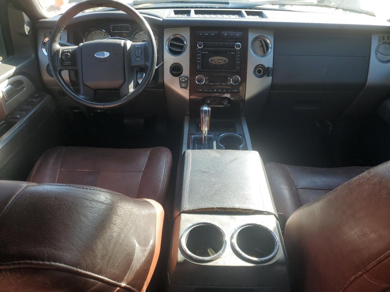 2008 Ford Expedition - Image 8